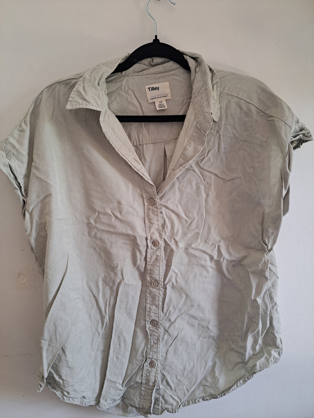 Tilley Women Tencel Sage Green & Cream Striped Button-Up Shirt – L